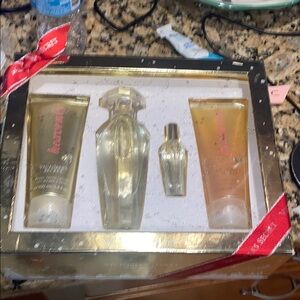 Victoria's Secret Heavenly Fragrance Set